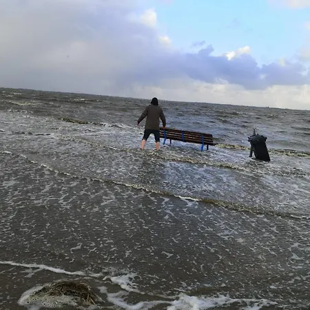 Apartament Watn Meerblick-nordseepark Dangast, 2schlafzimmer,2baeder,kamin,parkplatz *