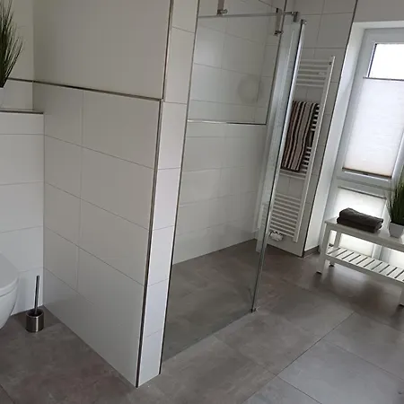 Apartamento Watn Meerblick-nordseepark Dangast, 2schlafzimmer,2baeder,kamin,parkplatz Dangast